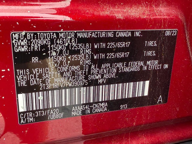 Toyota RAV4 Vehicle Image 22