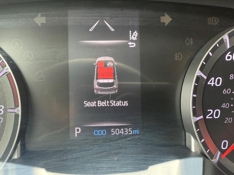 Toyota Highlander Vehicle Image 21