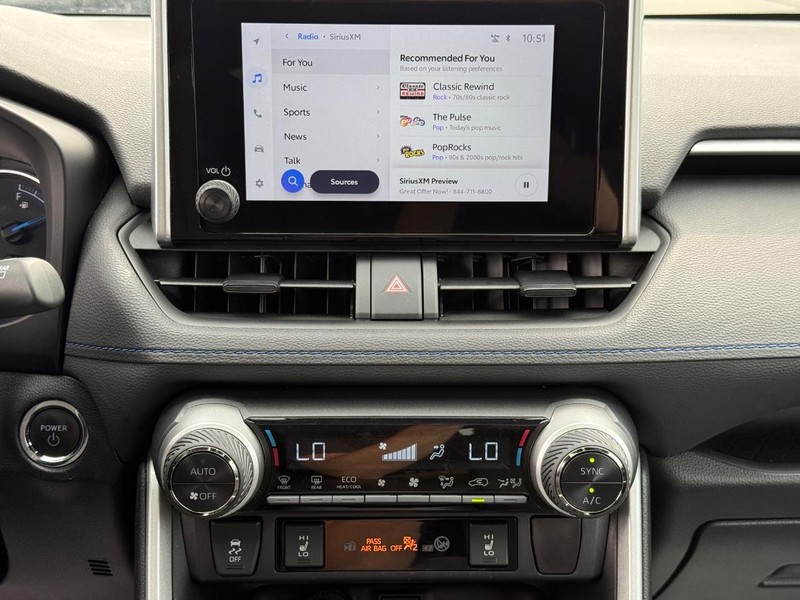 Toyota RAV4 Hybrid Vehicle Image 14