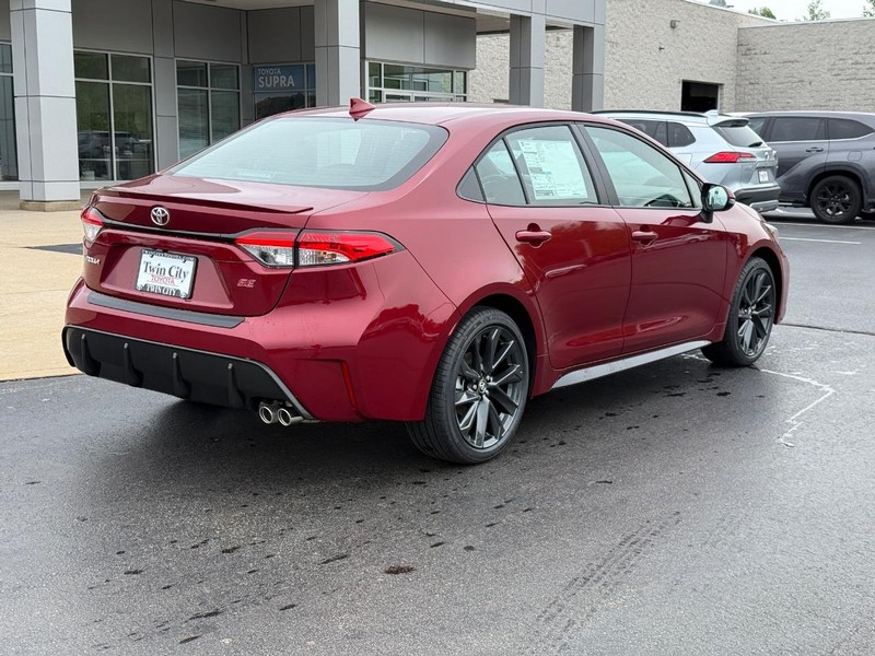 Toyota Corolla Vehicle Image 3
