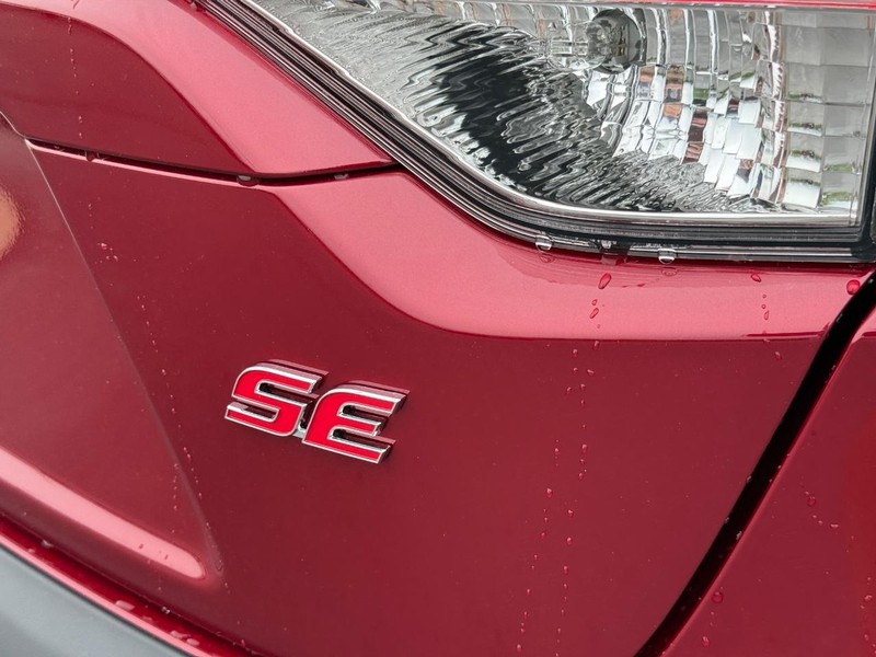 Toyota Corolla Vehicle Image 4