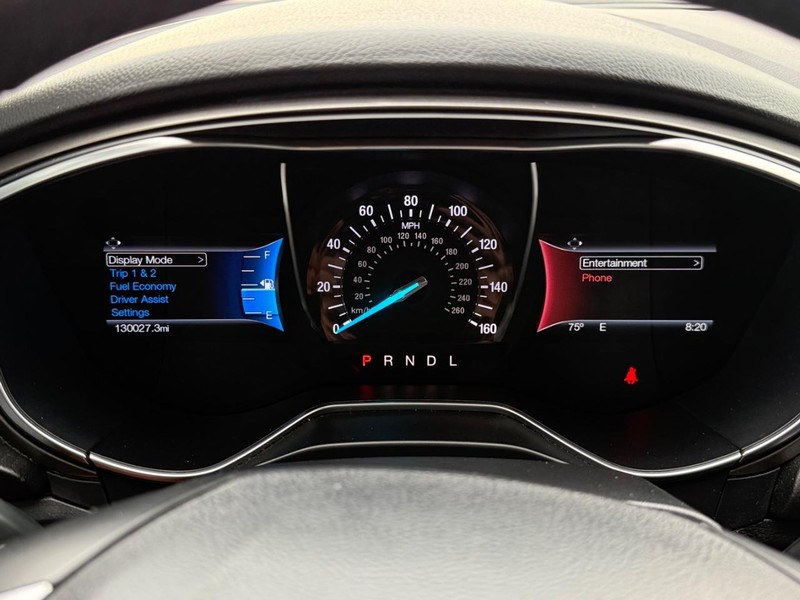 Ford Fusion Vehicle Image 19