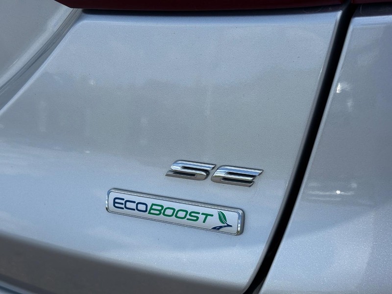 Ford Fusion Vehicle Image 6