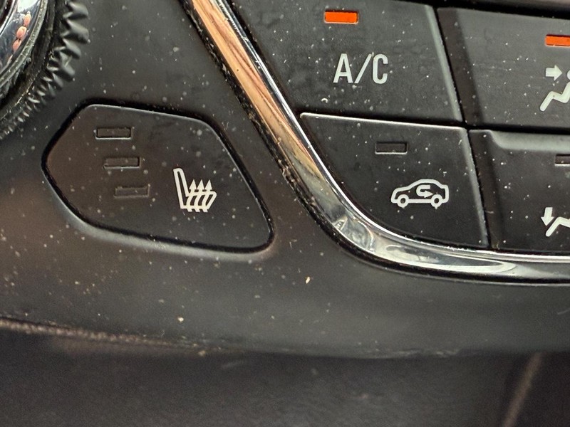 Chevrolet Cruze Vehicle Image 22
