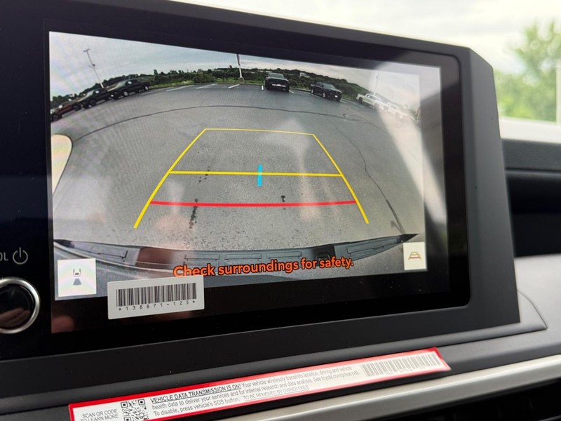 Toyota Tacoma 4WD Vehicle Image 14