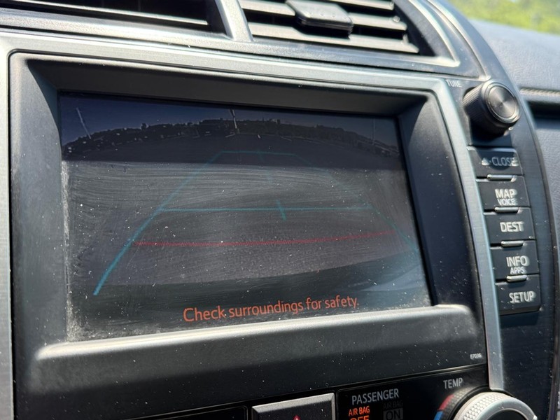 Toyota Camry Vehicle Image 21