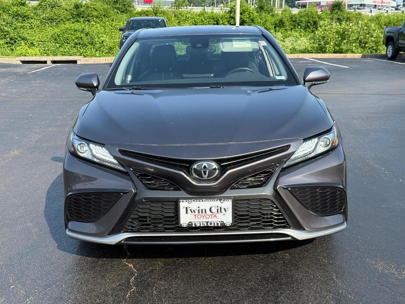 Toyota Camry Vehicle Image 10