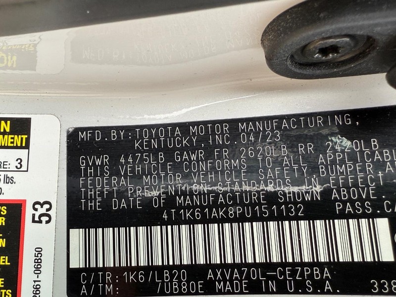 Toyota Camry Vehicle Image 22