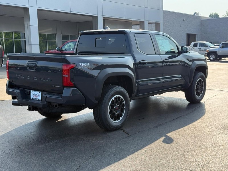 Toyota Tacoma 4WD Hybrid Vehicle Image 3