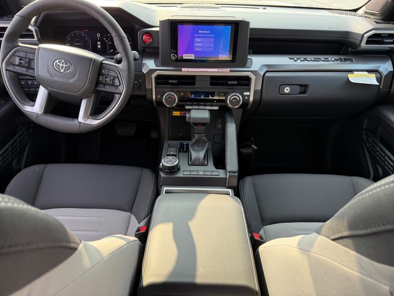 Toyota Tacoma 4WD Hybrid Vehicle Image 8