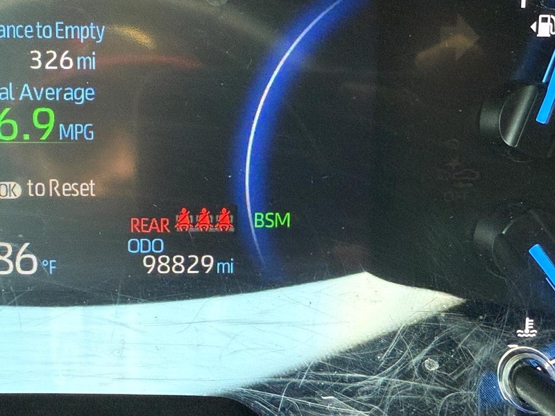Toyota RAV4 Hybrid Vehicle Image 20