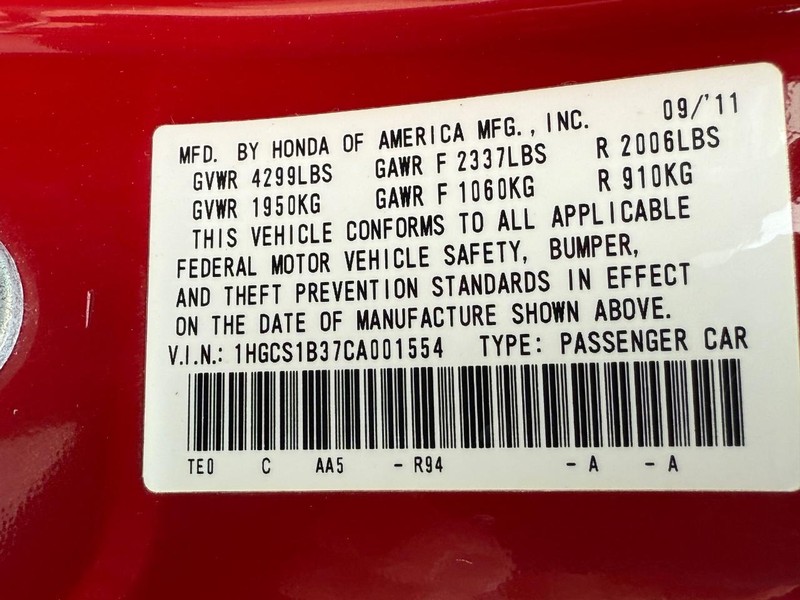 Honda Accord Coupe Vehicle Image 20