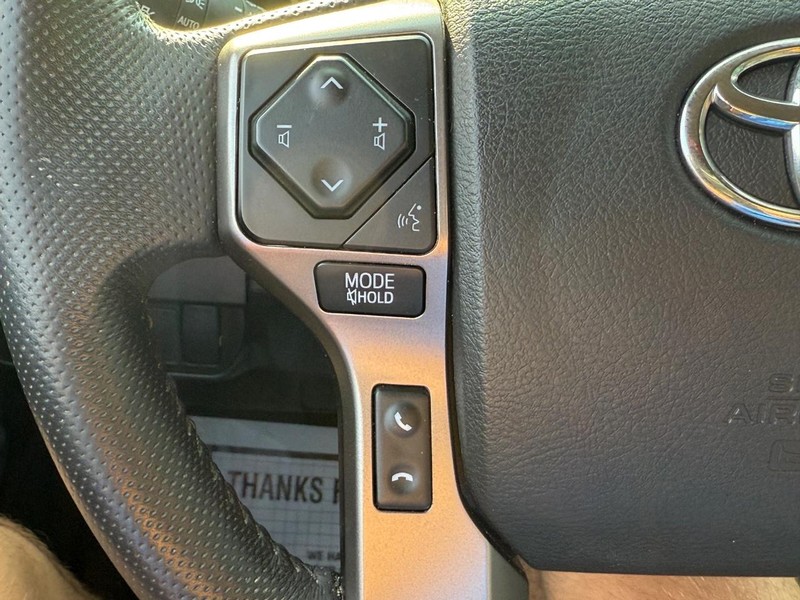 Toyota Tacoma 4WD Vehicle Image 17