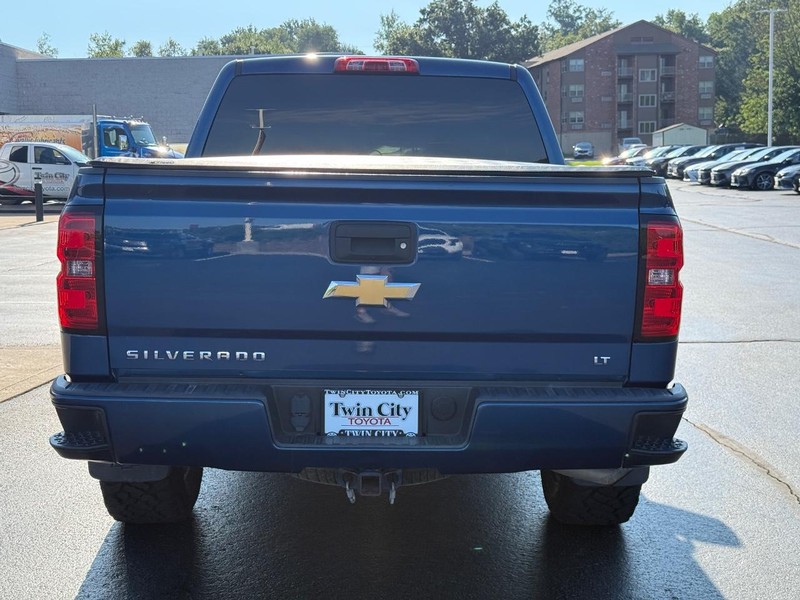 Chevrolet Silverado 1500 Vehicle Image 5