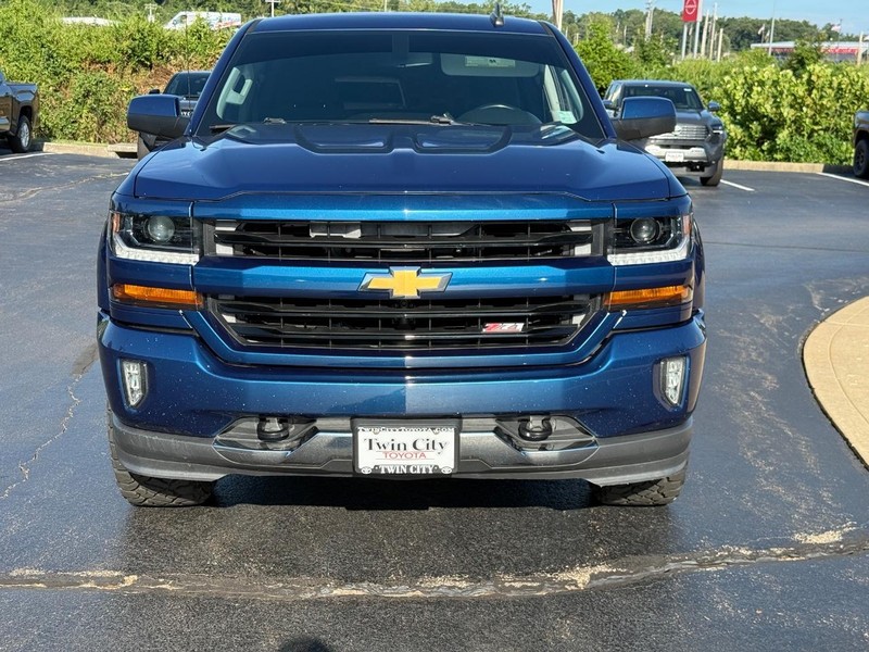 Chevrolet Silverado 1500 Vehicle Image 11
