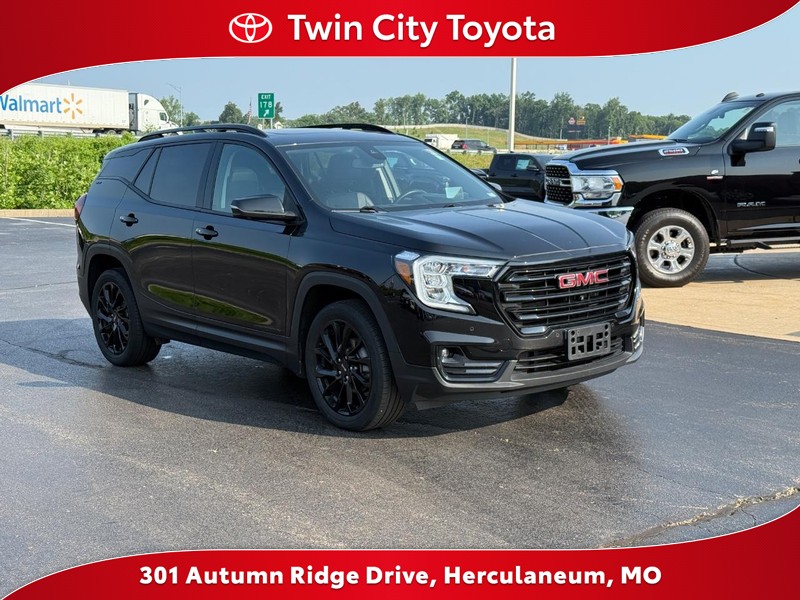 Used 2023 GMC Terrain SLT with VIN 3GKALVEG2PL125646 for sale in Herculaneum, MO
