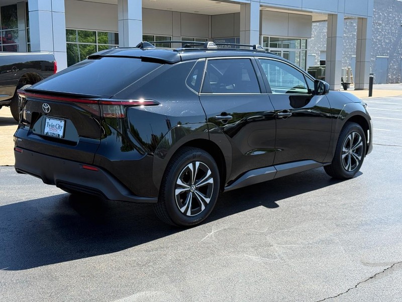 Toyota bZ4X Vehicle Image 3