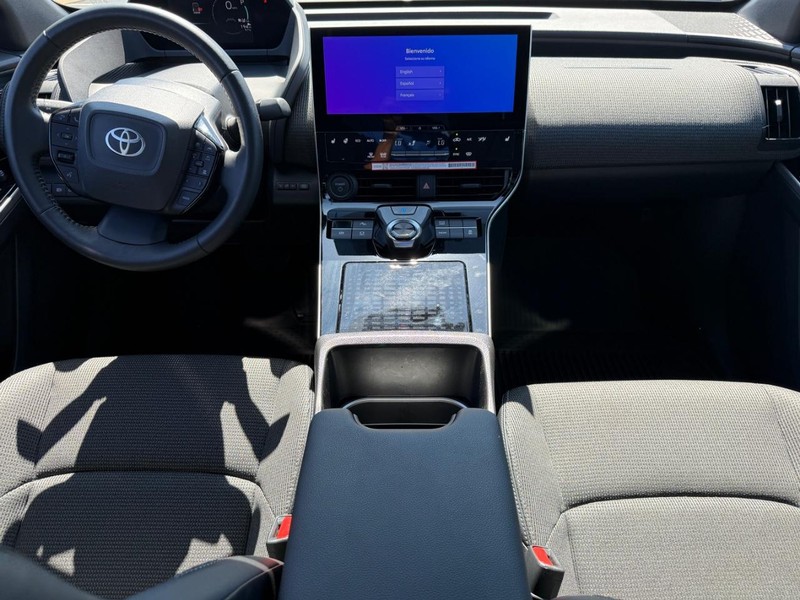Toyota bZ4X Vehicle Image 12
