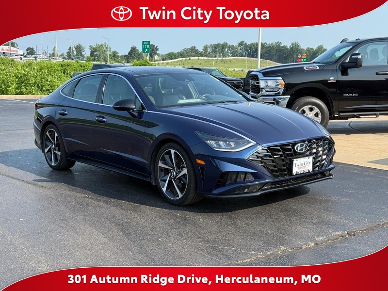 Used 2021 Hyundai Sonata SEL Plus with VIN 5NPEJ4J25MH076655 for sale in Herculaneum, MO