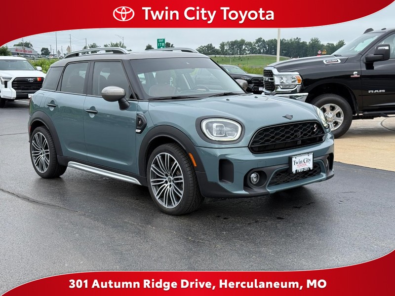 Used 2022 MINI Countryman S with VIN WMZ53BR01N3N98200 for sale in Herculaneum, MO