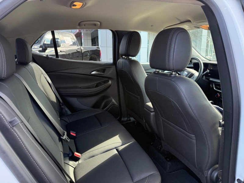 Buick Encore GX Vehicle Image 11