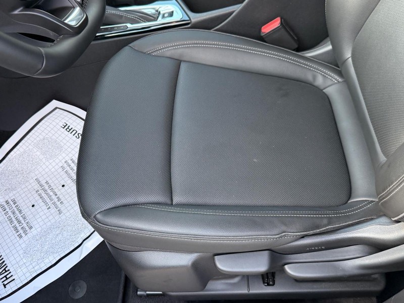 Buick Encore GX Vehicle Image 17