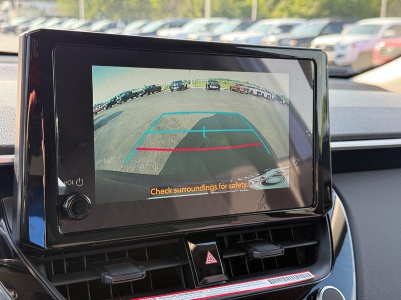 Toyota Corolla Cross Vehicle Image 15