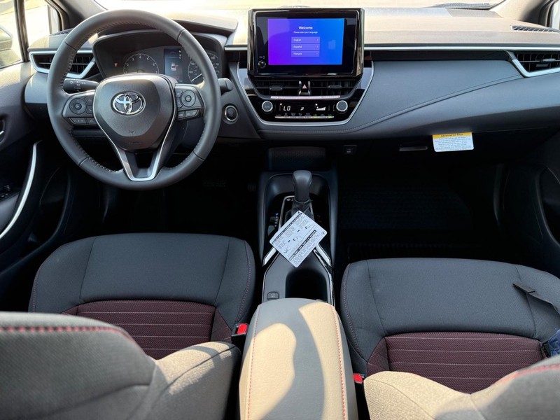 Toyota Corolla Vehicle Image 7