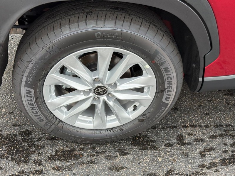 Toyota Corolla Cross Vehicle Image 5