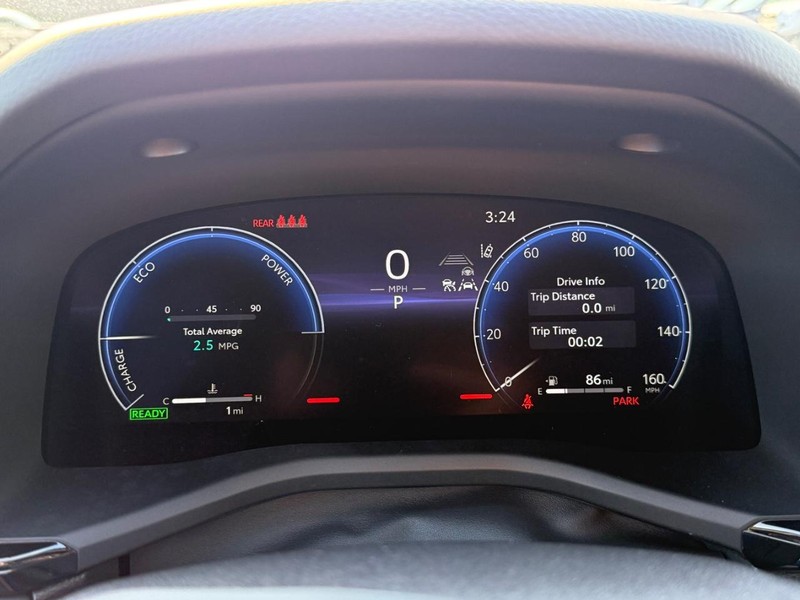 Toyota Camry Vehicle Image 14