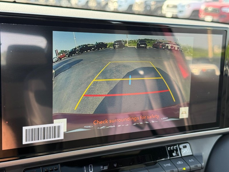 Toyota Camry Vehicle Image 15
