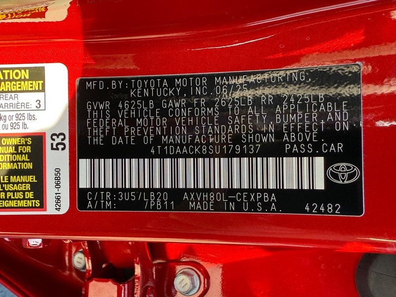 Toyota Camry Vehicle Image 17