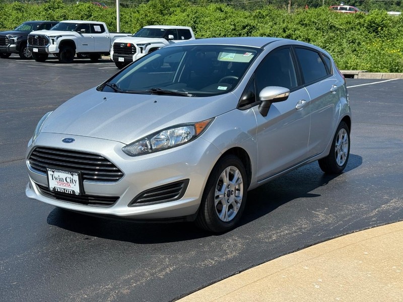 Ford Fiesta Vehicle Image 8