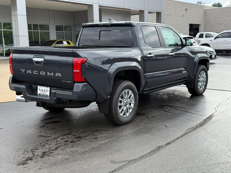 Toyota Tacoma 4WD Hybrid Vehicle Image 3