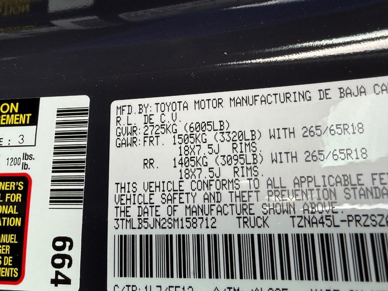 Toyota Tacoma 4WD Vehicle Image 18