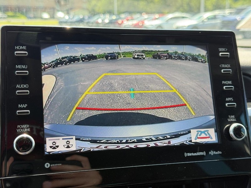 Toyota Camry Vehicle Image 21