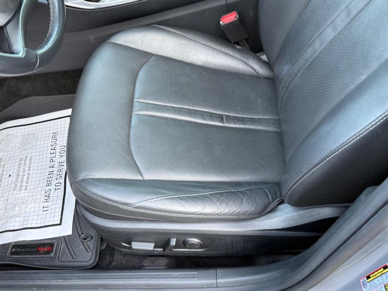Hyundai Sonata Vehicle Image 18