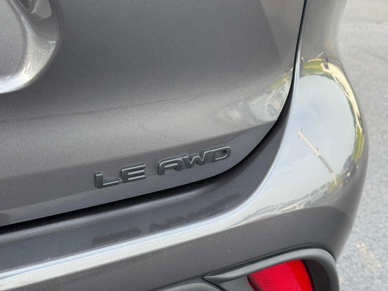 Toyota Highlander Vehicle Image 6