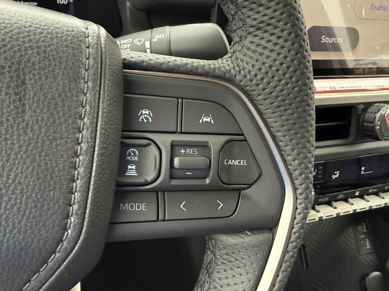 Toyota Tacoma 4WD Vehicle Image 13