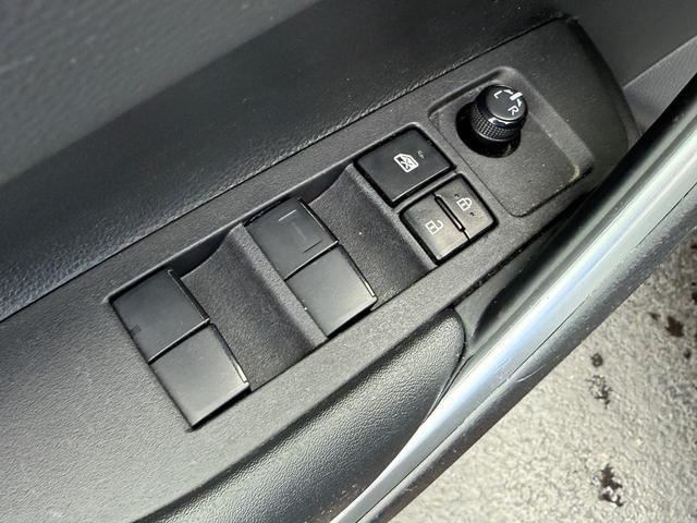 Toyota Corolla Cross Vehicle Image 15