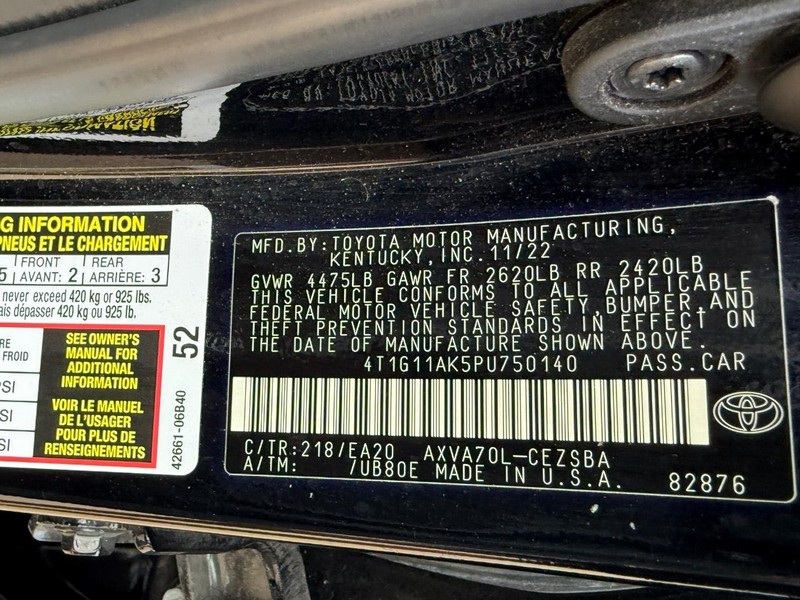 Toyota Camry Vehicle Image 22