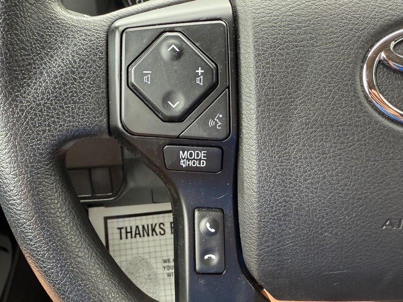 Toyota Tacoma 4WD Vehicle Image 17
