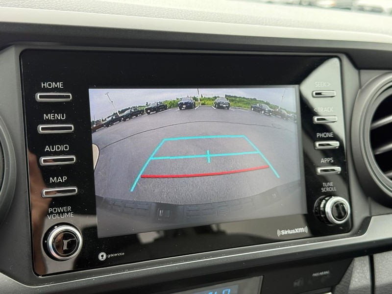 Toyota Tacoma 4WD Vehicle Image 22