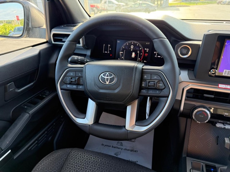Toyota 4Runner Vehicle Image 8