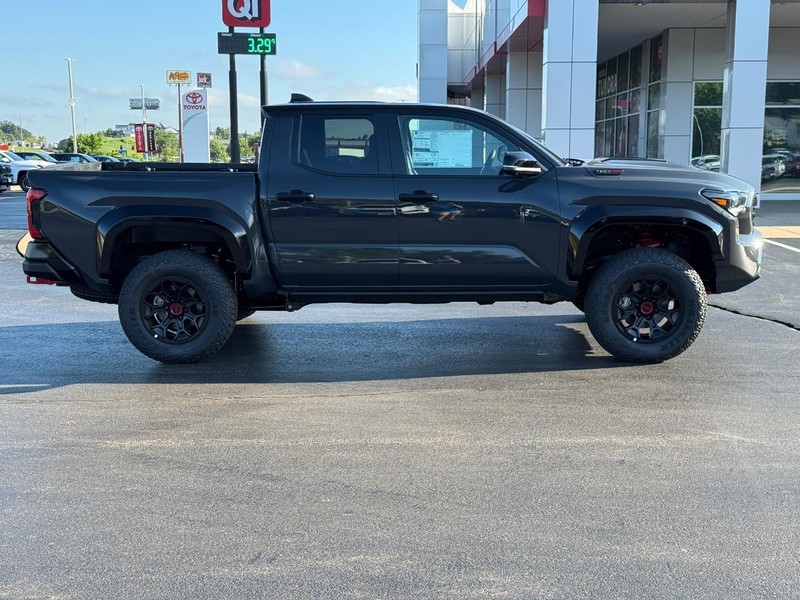 Toyota Tacoma 4WD Hybrid Vehicle Image 2