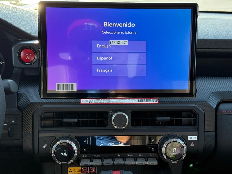 Toyota Tacoma 4WD Hybrid Vehicle Image 8