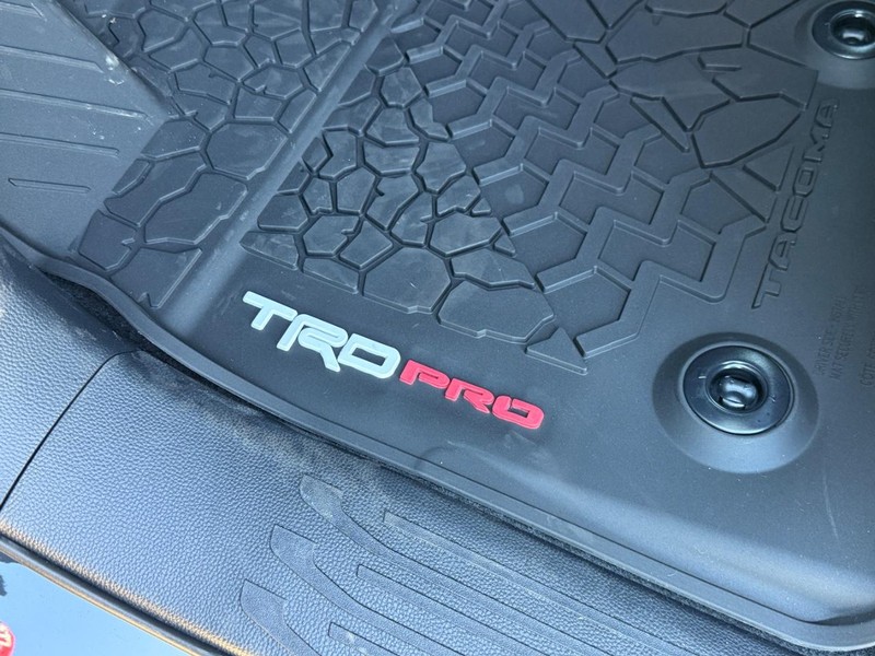 Toyota Tacoma 4WD Hybrid Vehicle Image 11