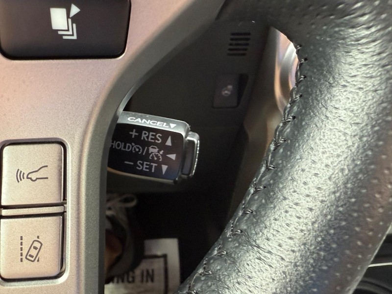 Toyota 4Runner Vehicle Image 20
