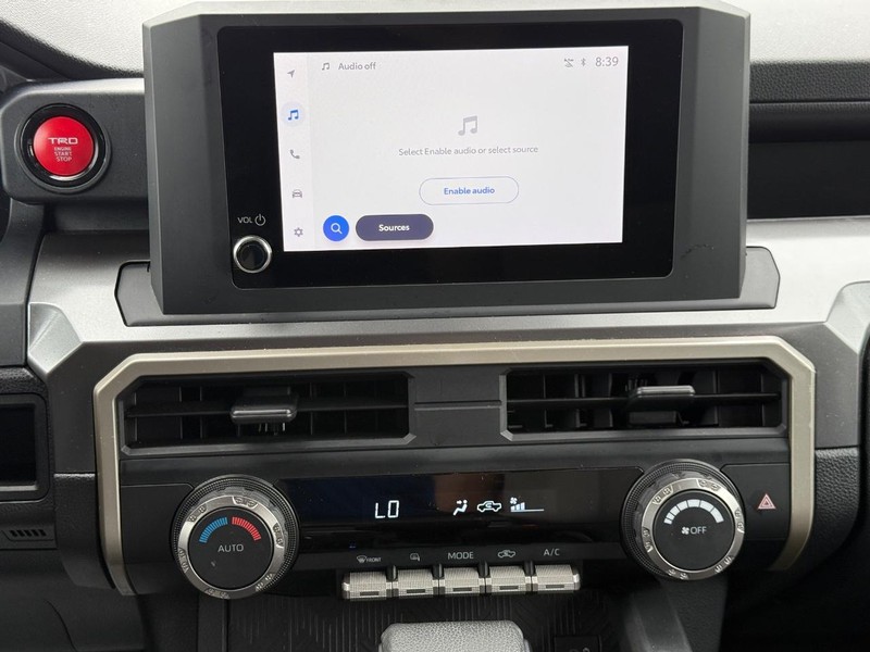 Toyota Tacoma 4WD Vehicle Image 14