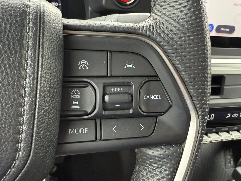 Toyota Tacoma 4WD Vehicle Image 18